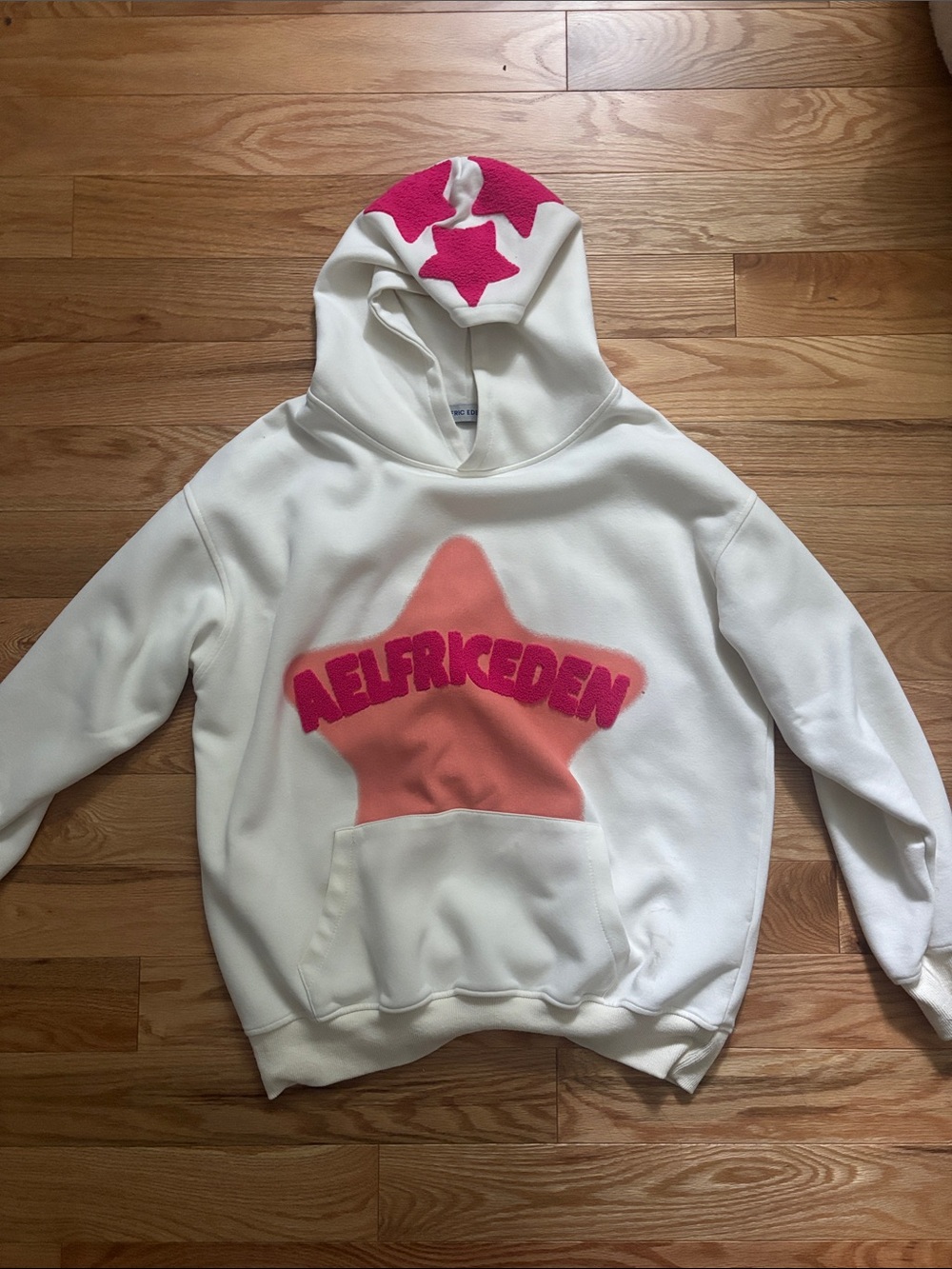 Aelfric Eden White Hoodie with Pink & Coral Star